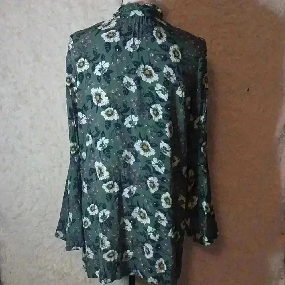 FREE PEOPLE Boho Green Floral Magic Mystery Tunic Oversized Blouse Sz S/P